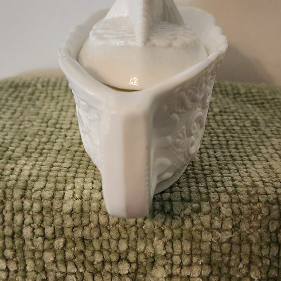 Vintage Milk Glass Fish Covered Sauce Boat Tureen Mid Century Ocean Decor - Picture 5 of 13